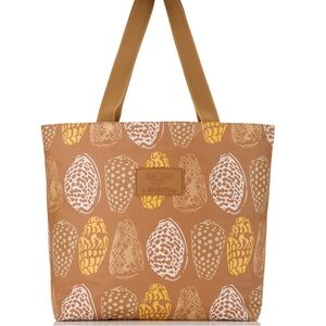 ALOHA collection SHELL HAUL DAY TRIPPER